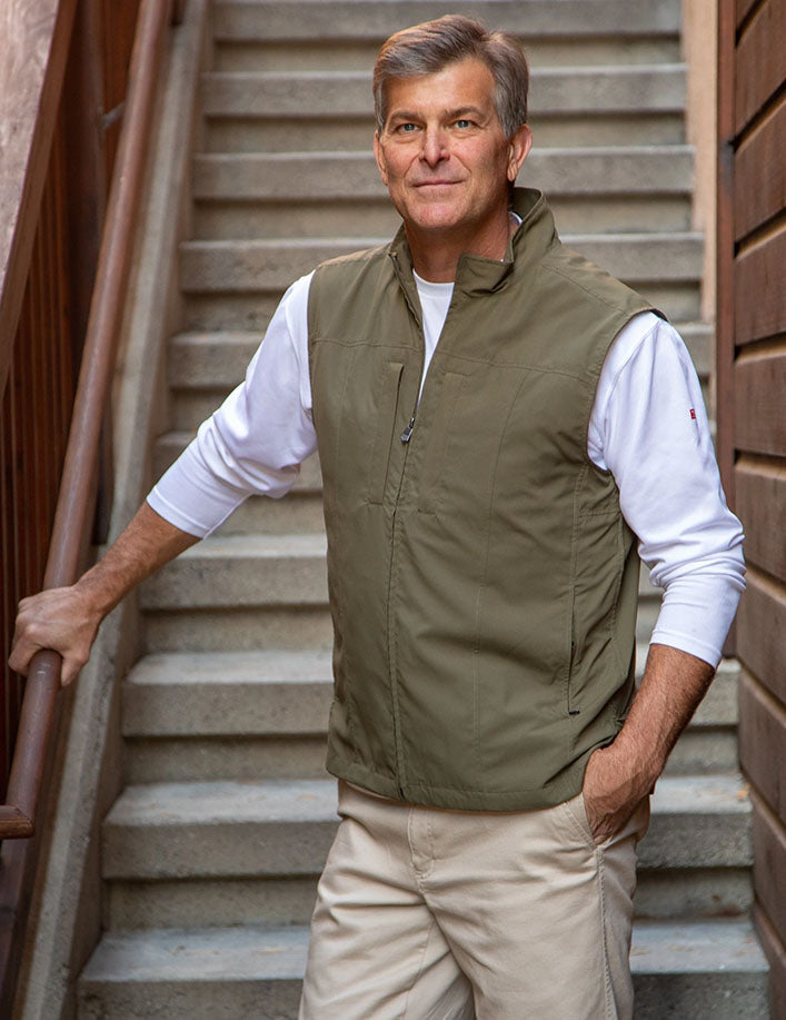 Men's RFID Travel Vest with Hidden Pockets SCOTTeVEST